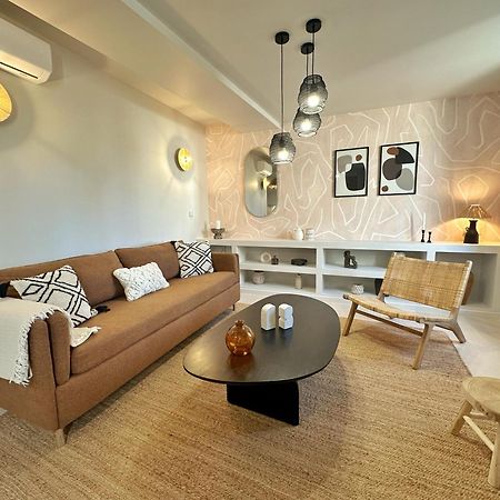 La Maison Cavet 5 Appartements De Standing Au Coeur Du Village Sanary-sur-Mer Dış mekan fotoğraf
